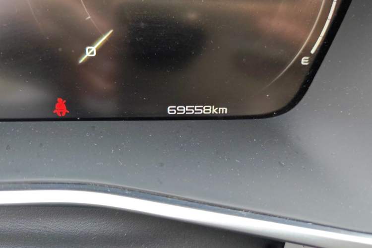 Used Geely Auto Preface 2021 2.0TD Luxury Version Odometer Close Up