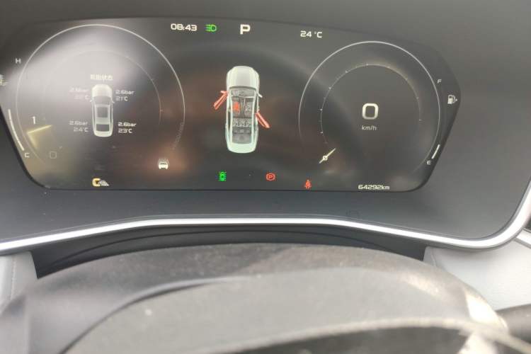 Used Geely Auto Preface 2021 2.0TD Luxury Version Odometer Close Up