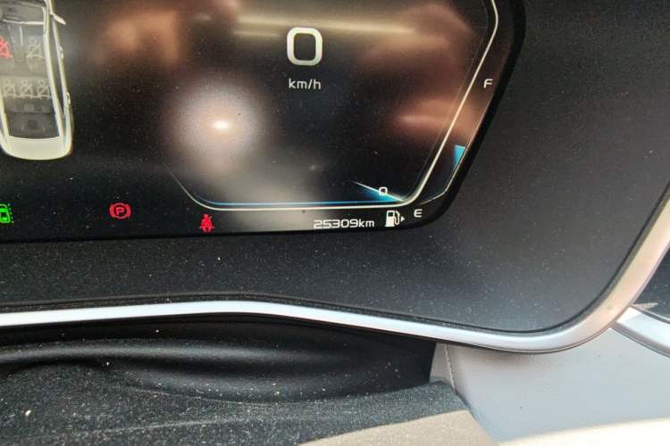 Used Geely Auto Preface 2021 2.0TD Flagship Edition Odometer Close Up