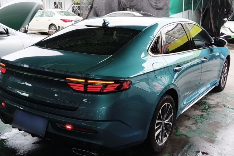 Used Geely Auto Preface 2021 2.0TD Luxury Version Rear Right 45 Deg