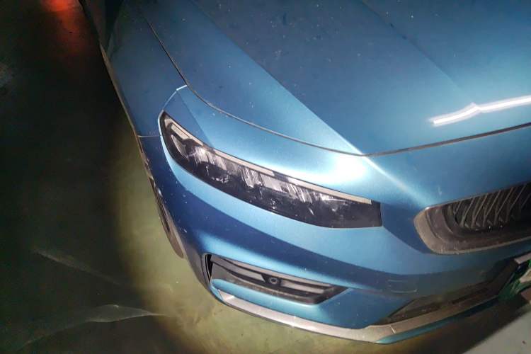 Used Geely Auto Preface 2021 2.0TD Luxury Version Right Front Headlight