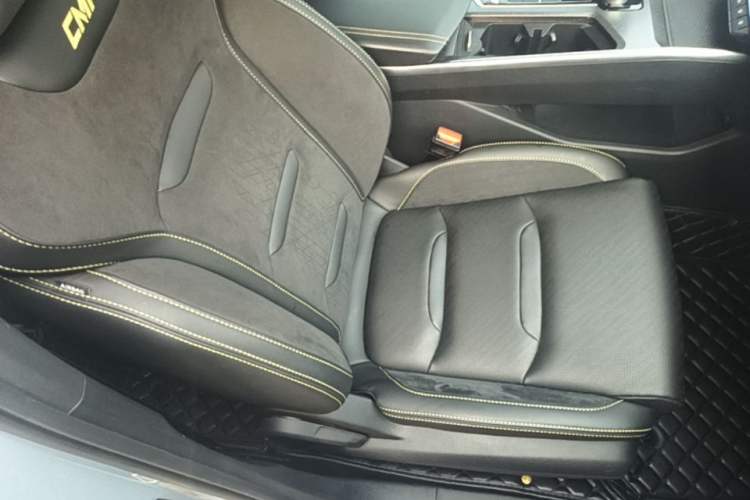 Used Geely Auto Preface 2021 2.0TD Space-Time Edition Hao Yue Right Front Seat