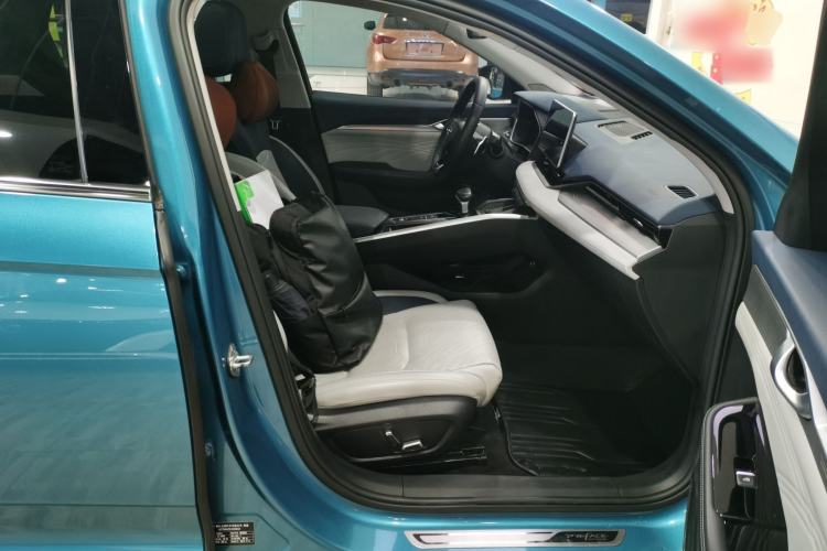 Used Geely Auto Preface 2021 2.0TD Designer's Recommended Edition Right Front Seat