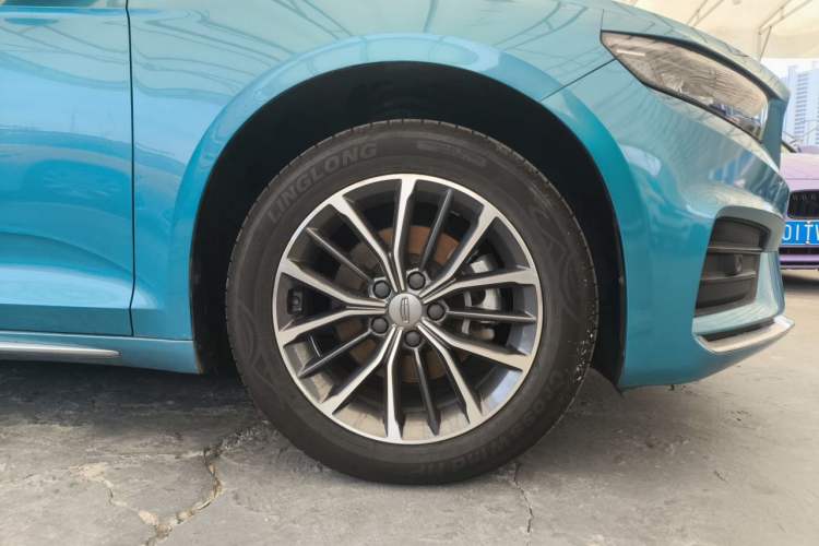 Used Geely Auto Preface 2021 2.0TD Luxury Version Right Front Wheel Hub