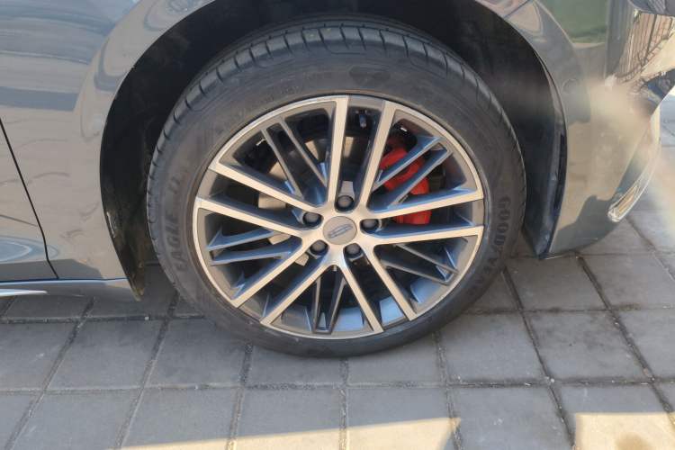 Used Geely Auto Preface 2021 Revised Version 2.0TD Luxury Edition Right Front Wheel Hub