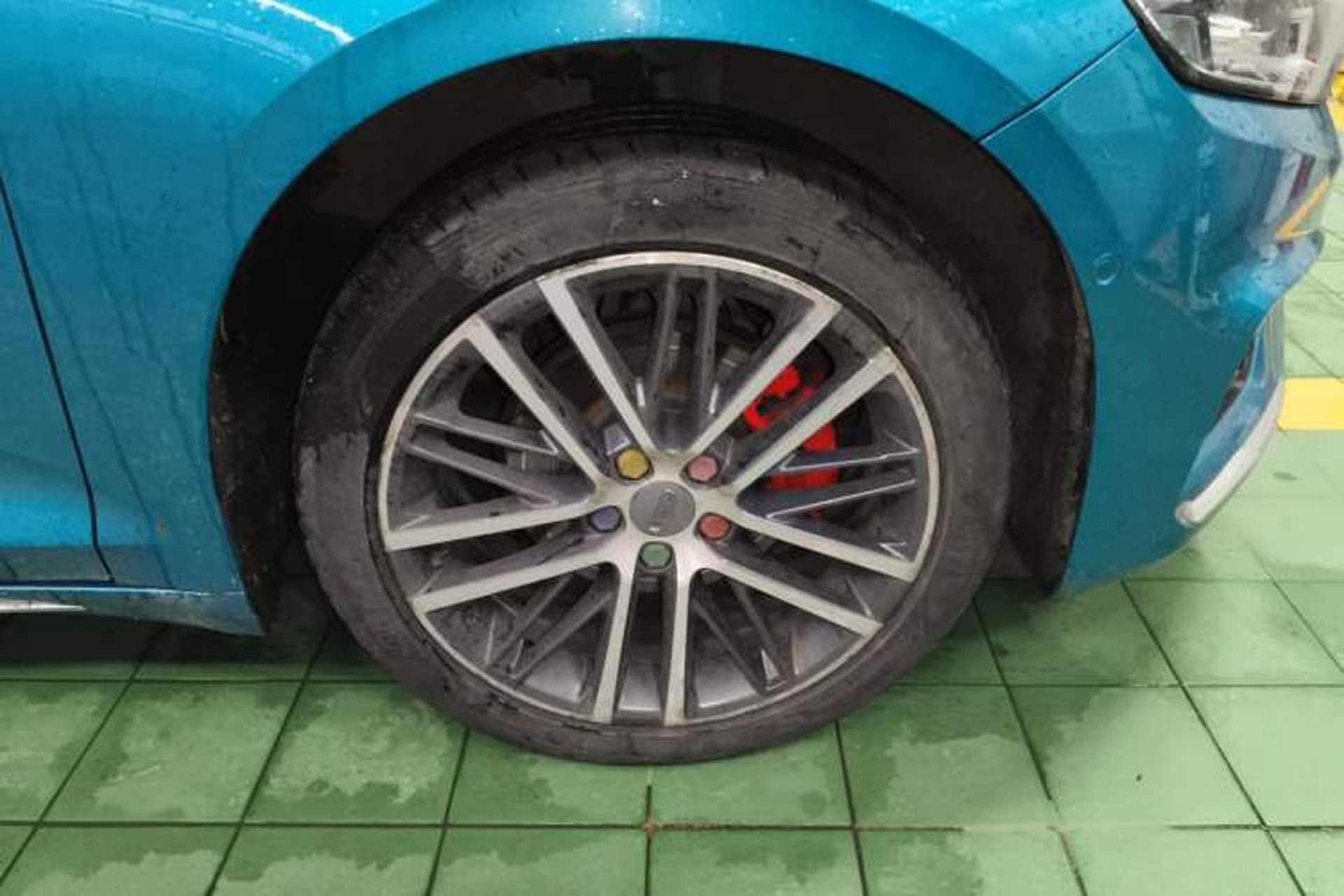 Used Geely Auto Preface 2021 2.0TD Flagship Edition Right Front Wheel Hub