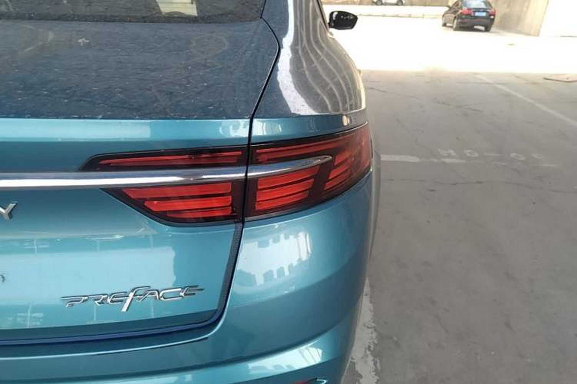 Used Geely Auto Preface 2021 2.0TD Luxury Version Right Rear Taillight