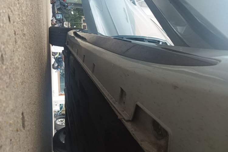 Used Geely Auto Preface 2021 2.0TD Space-Time Edition Hao Yue Right Side Sill