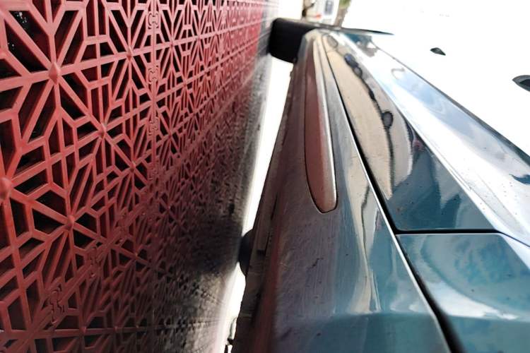 Used Geely Auto Preface 2021 2.0TD Luxury Version Right Side Sill