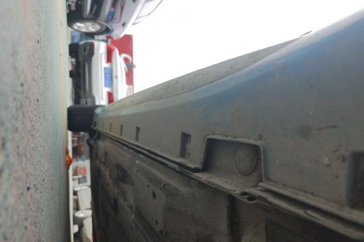 Used Geely Auto Preface 2021 2.0TD Luxury Version Right Side Sill