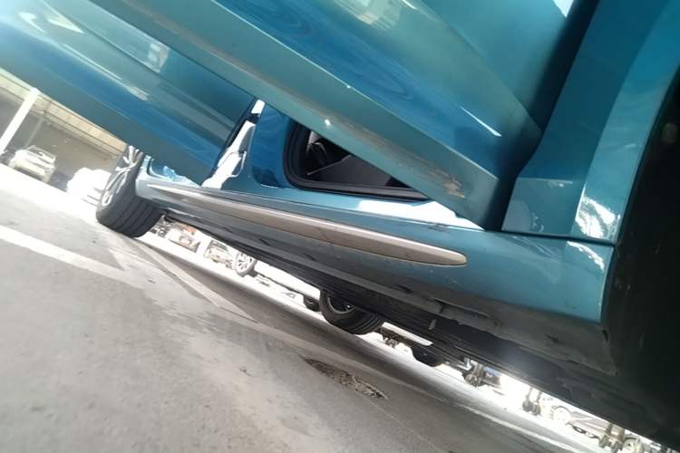 Used Geely Auto Preface 2021 2.0TD Luxury Version Right Side Sill
