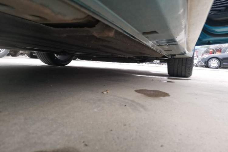 Used Geely Auto Preface 2021 2.0TD Luxury Version Right Side Sill