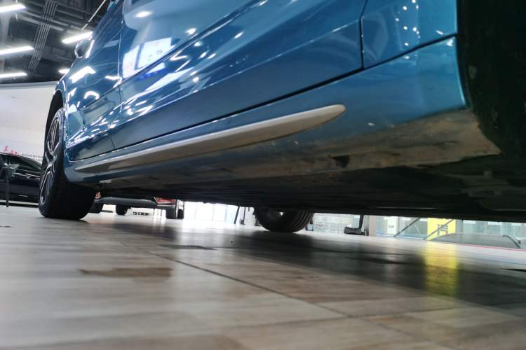 Used Geely Auto Preface 2021 2.0TD Designer's Recommended Edition Right Side Sill