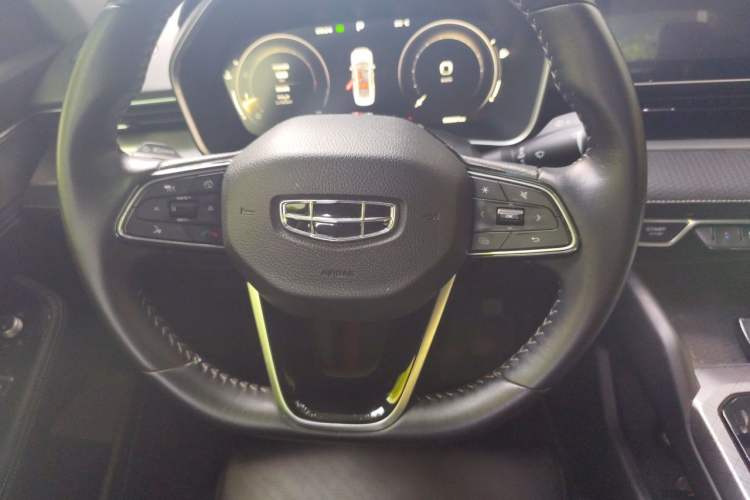 Used Geely Auto Preface 2021 2.0TD Luxury+ Version Steering Wheel