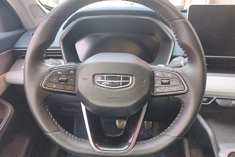 Used Geely Auto Preface 2021 2.0TD Luxury Version Steering Wheel