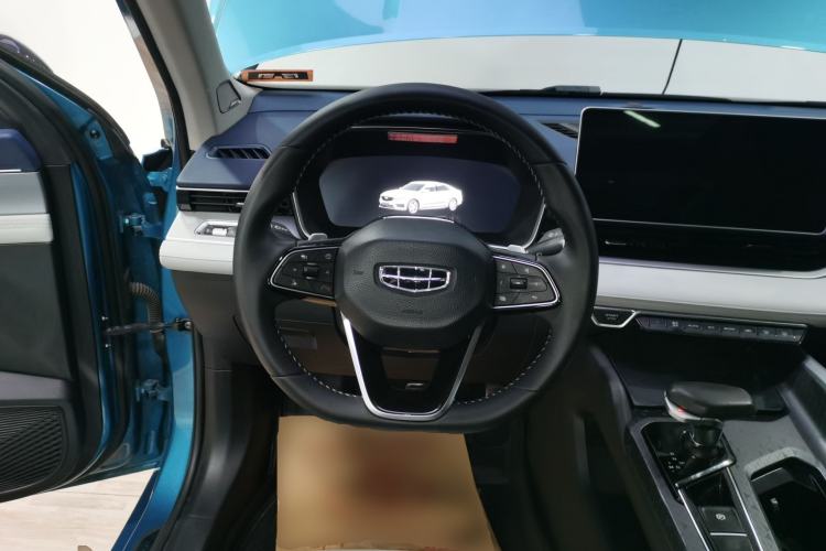 Used Geely Auto Preface 2021 2.0TD Designer's Recommended Edition Steering Wheel