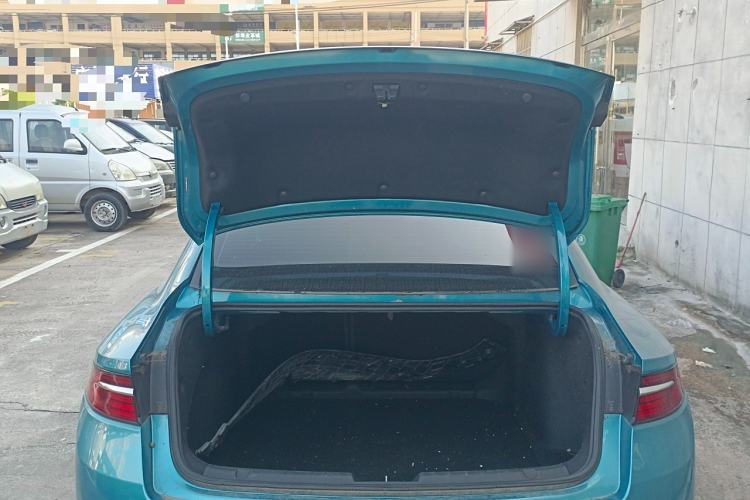 Used Geely Auto Preface 2021 2.0TD Luxury Version Trunk
