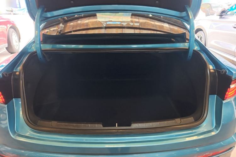 Used Geely Auto Preface 2021 2.0TD Luxury Version Trunk