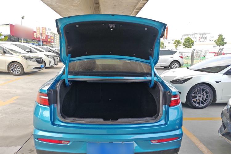 Used Geely Auto Preface 2021 2.0TD Designer's Recommended Edition Trunk