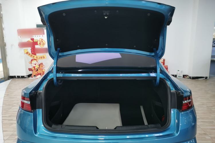 Used Geely Auto Preface 2021 2.0TD Designer's Recommended Edition Trunk