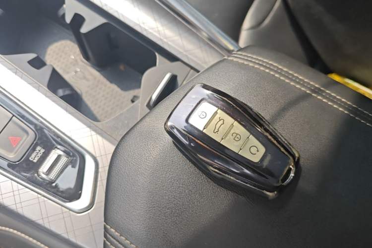 Used Geely Auto Preface 2021 2.0TD Luxury Version Vehicle Key