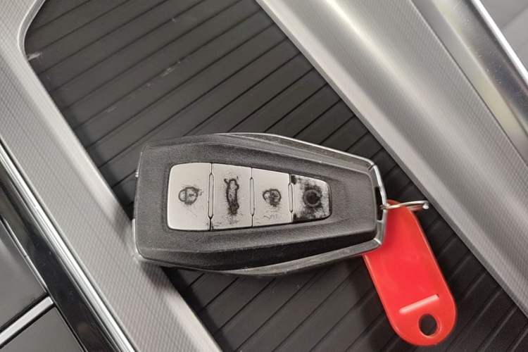 Used Geely Auto Preface 2021 2.0TD Designer's Recommended Edition Vehicle Key