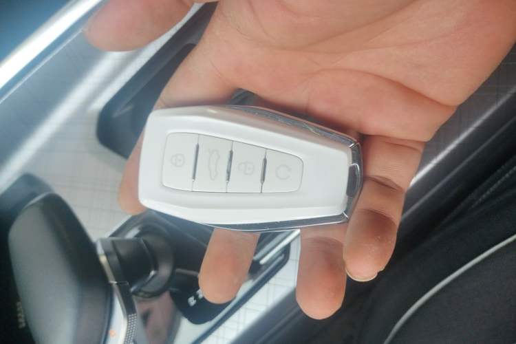 Used Geely Auto Preface 2021 2.0TD Luxury Version Vehicle Key