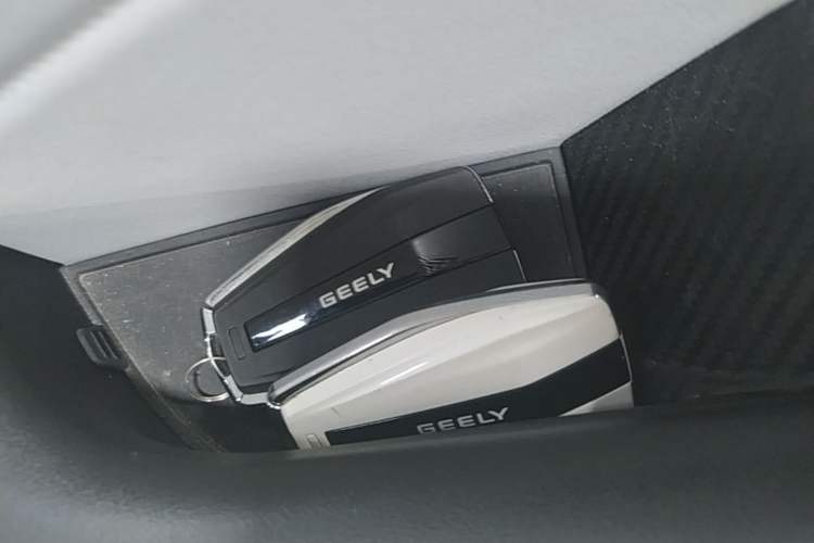 Used Geely Auto Preface 2021 2.0TD Flagship Edition Vehicle Key