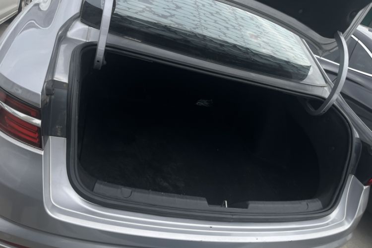 Used Geely Auto Preface 2021 2.0TD Luxury Version Trunk