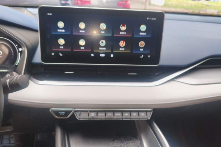 Used Geely Auto Preface 2021 2.0TD Luxury Version Audio And AC Panel