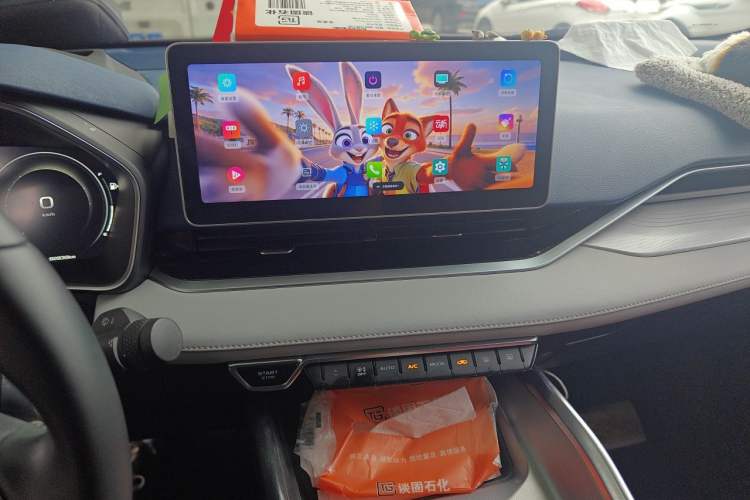 Used Geely Auto Preface 2021 2.0TD Flagship Edition Audio And AC Panel