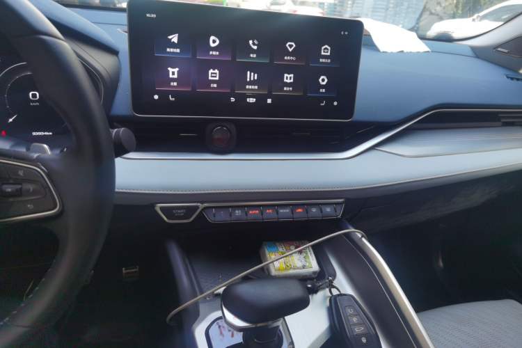 Used Geely Auto Preface 2021 Revised Version 2.0TD Luxury Edition Audio And AC Panel