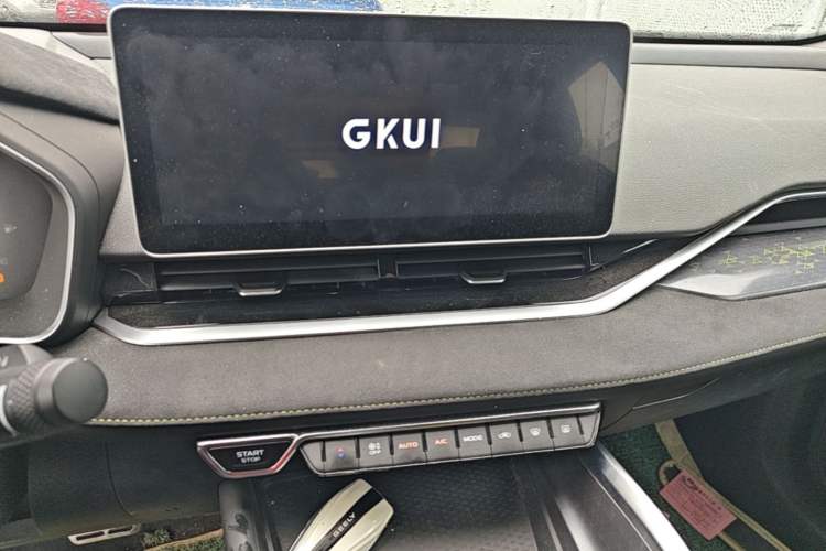 Used Geely Auto Preface 2021 2.0TD Space-Time Edition Hao Yue Audio And AC Panel
