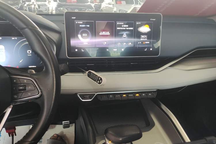 Used Geely Auto Preface 2021 Revised Version 2.0TD Luxury Edition Audio And AC Panel