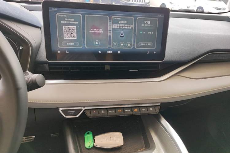 Used Geely Auto Preface 2021 Revised Version 2.0TD Luxury Edition Audio And AC Panel