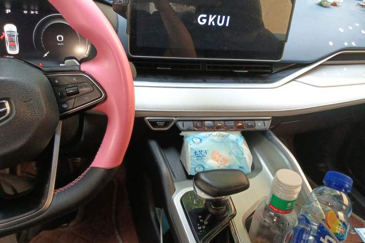 Used Geely Auto Preface 2021 2.0TD Luxury Version Audio And AC Panel
