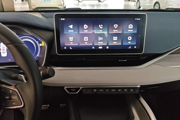 Used Geely Auto Preface 2021 Revised Version 2.0TD Luxury Edition Audio And AC Panel