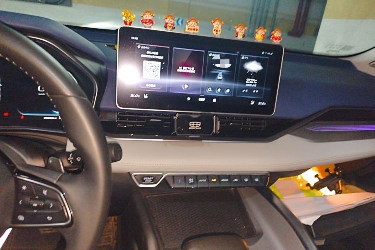 Used Geely Auto Preface 2021 Revised Version 2.0TD Luxury Edition Audio And AC Panel