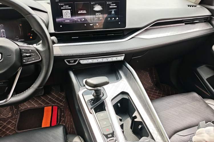 Used Geely Auto Preface 2021 2.0TD Luxury Version Audio And AC Panel