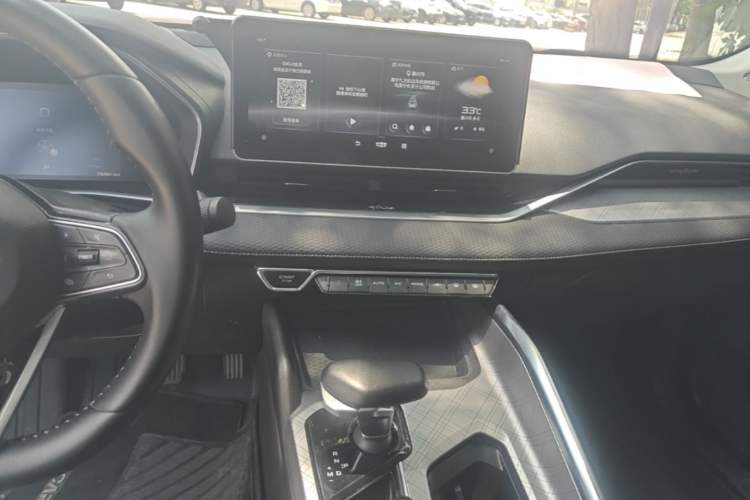 Used Geely Auto Preface 2021 2.0TD Luxury Version Audio And AC Panel