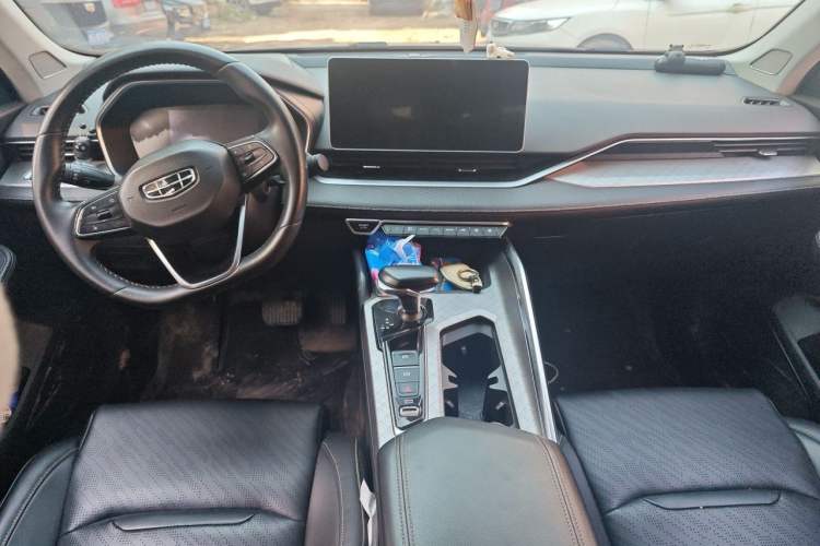 Used Geely Auto Preface 2021 2.0TD Luxury Version Center Console