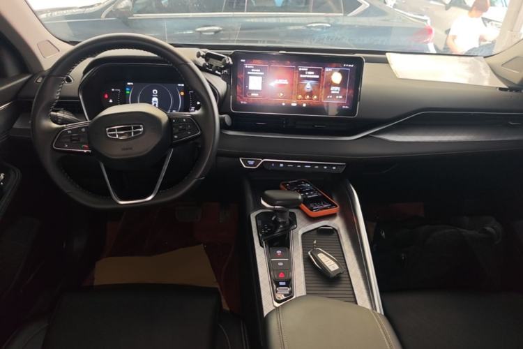 Used Geely Auto Preface 2021 2.0TD Luxury Version Center Console