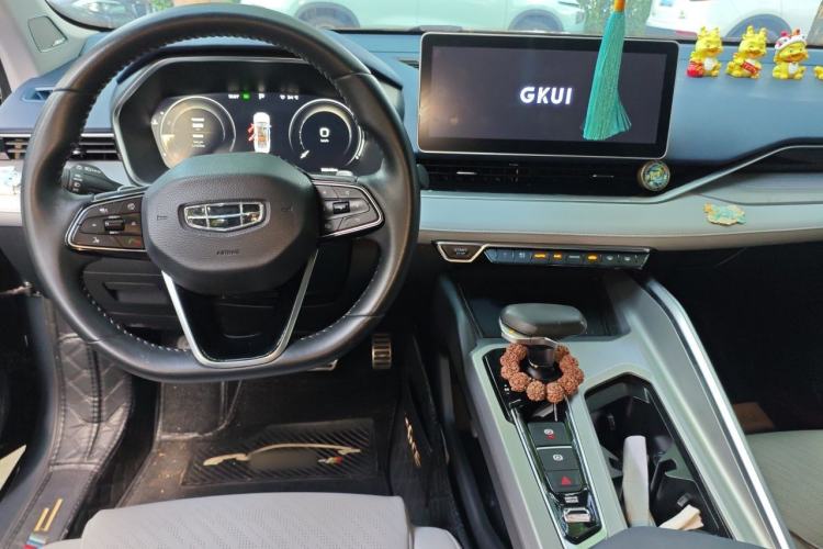 Used Geely Auto Preface 2021 2.0TD Luxury Version Center Console