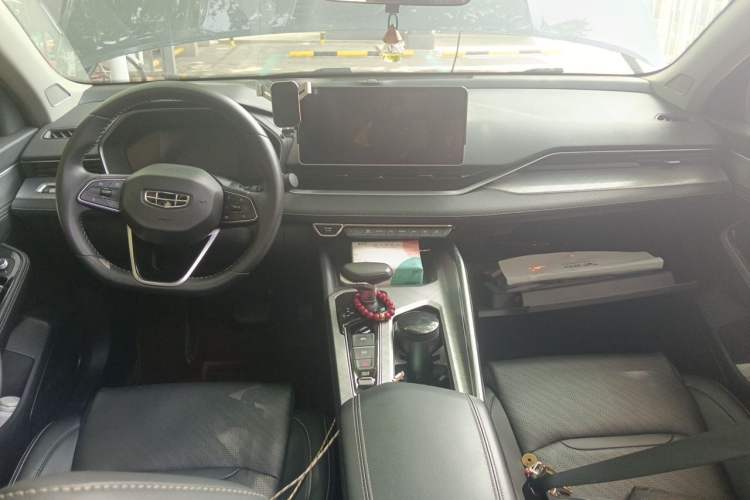 Used Geely Auto Preface 2021 2.0TD Luxury Version Center Console