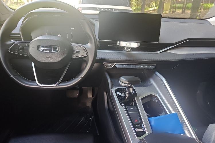 Used Geely Auto Preface 2021 2.0TD Luxury Version Center Console