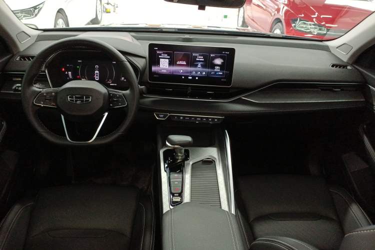 Used Geely Auto Preface 2021 2.0TD Luxury Version Center Console
