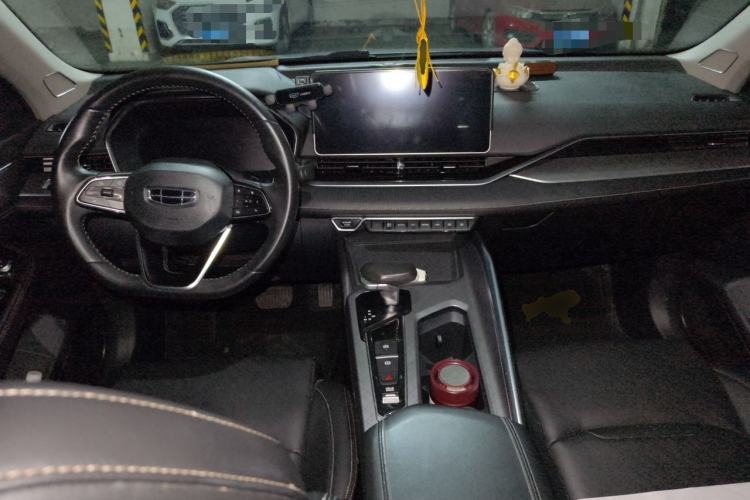 Used Geely Auto Preface 2021 2.0TD Luxury Version Center Console