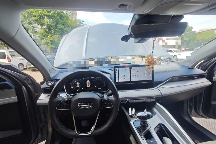 Used Geely Auto Preface 2021 Revised Version 2.0TD Luxury Edition Center Console