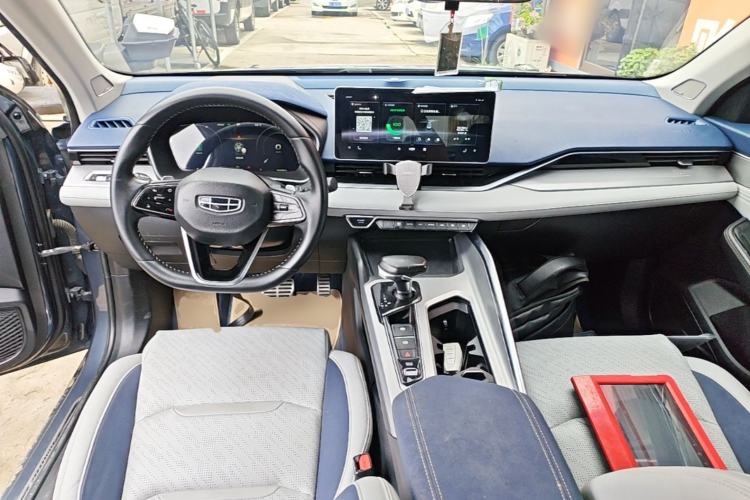 Used Geely Auto Preface 2021 2.0TD Luxury Version Center Console