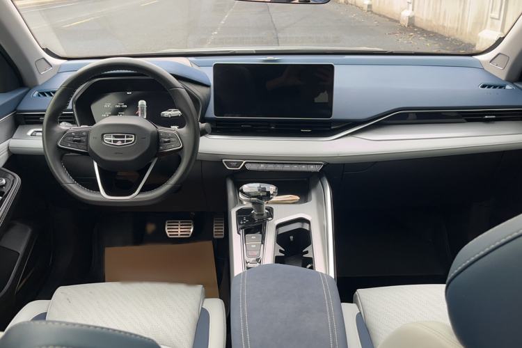 Used Geely Auto Preface 2021 Revised Version 2.0TD Luxury Edition Center Console
